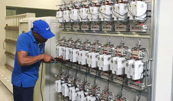 銀行業采用UPS電源的電力系統 銀行業采用UPS電源的電力系統