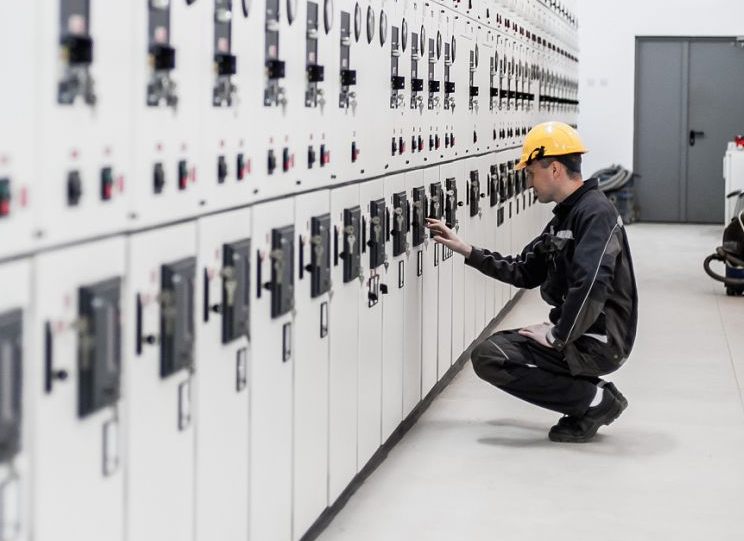 鐵路DC600V地面電源自檢自修及注意事項(xiàng)經(jīng)驗(yàn)分享(圖1) 鐵路DC600V地面電源自檢自修及注意事項(xiàng)經(jīng)驗(yàn)分享(圖1)